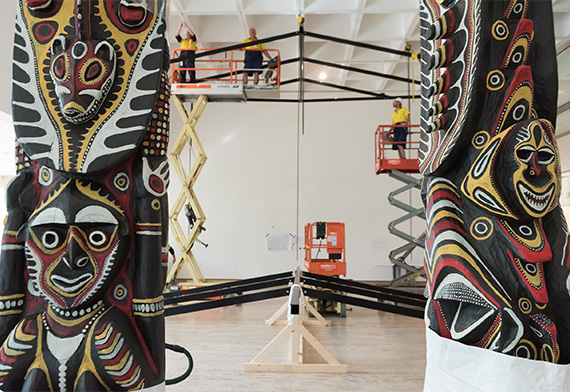 No.1 Neighbour Queensland Art Gallery installation process