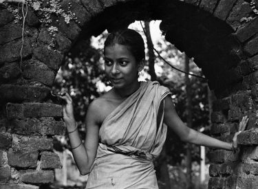 Production still from Pather Panchali (Song of the Little Road) 1955 / Dir: Satyajit Ray / Image courtesy: Janus Films
